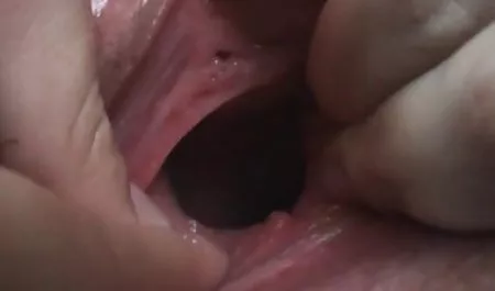 متصدی بار قبل سکس ۱۸ از پاها نتوانست در برابر بازدید کننده مست مقاومت کند